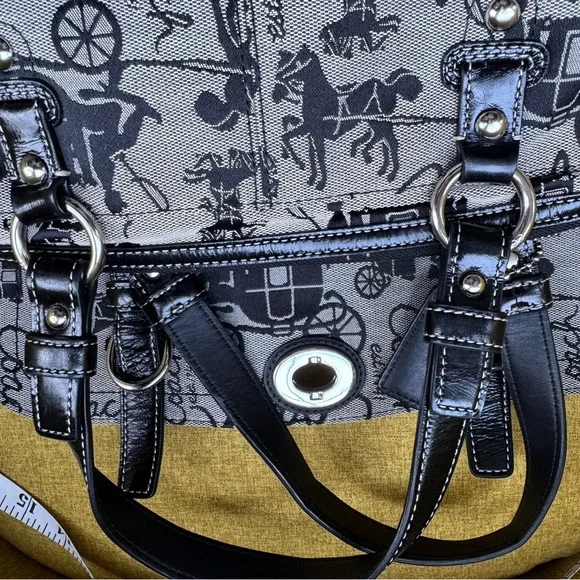 Coach Turnlock Black and Gray Women's Bag coach and buggy images - Picture 8 of 12